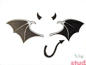 一半天使一半恶魔翅膀简笔画教程