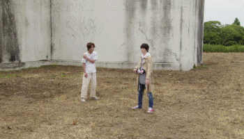 假面骑士build 第一集动态图 有爱的来顶一下_假面骑士gif吧_百度贴吧