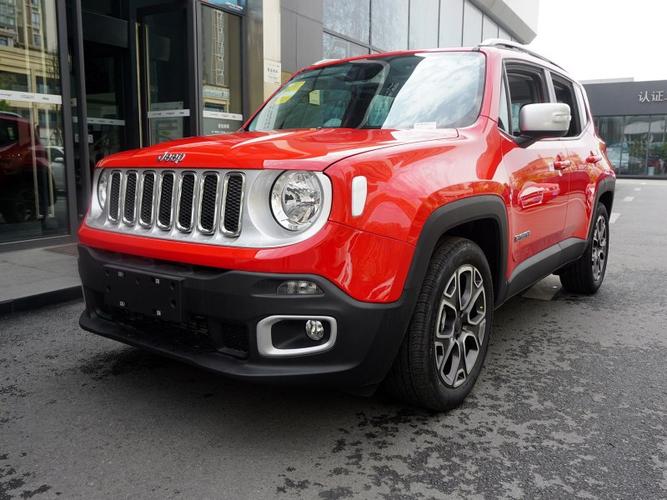 广汽菲克jeep 自由侠 2018款 互联大屏版 180t 自动智能版