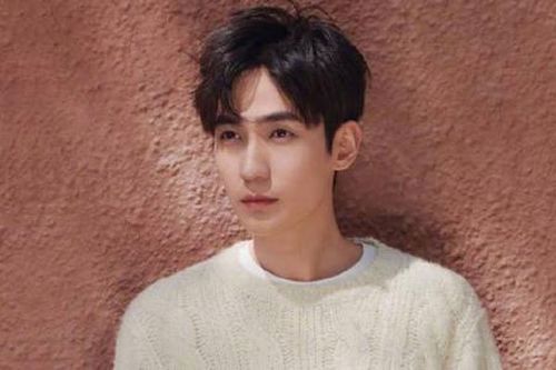 朱一龙这两年老得好快 累到没时间睡觉的人起气色果然