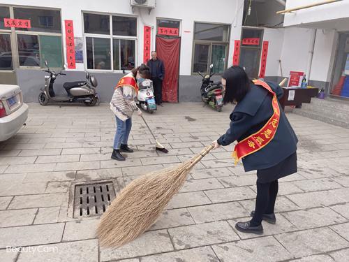 安泽县农机中心发挥巾帼力量在疫情防控中传承雷锋精神在疫情防控中做