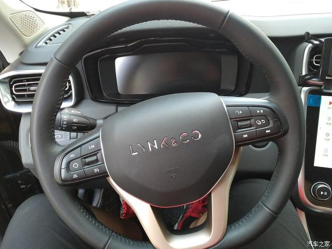 领克01内饰详解