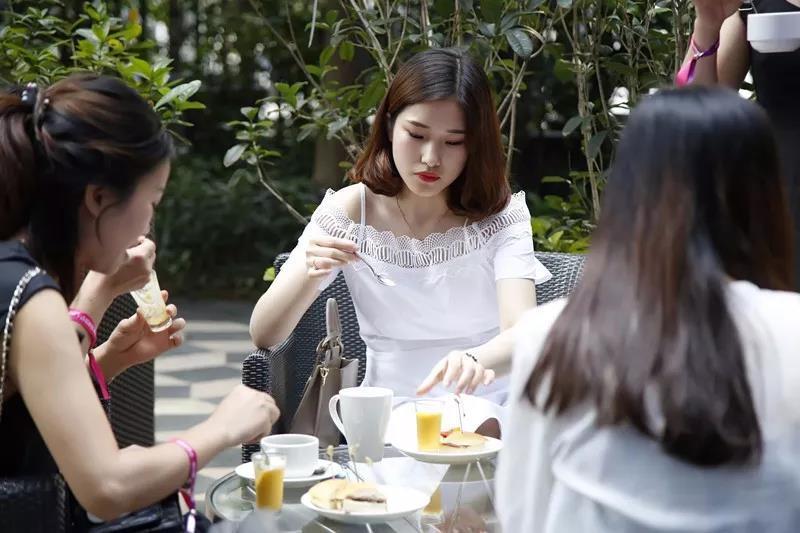 首席彩妆顾问陈孟逵出席精致女人沙龙:不忘初心,精致前行