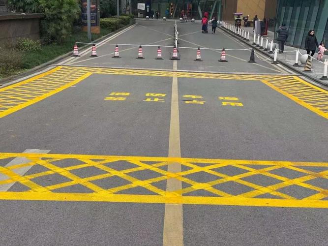 南岸区消防车通道整治取得显著成效