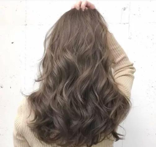 壹知肤:沙性发质这样做也能头发柔顺