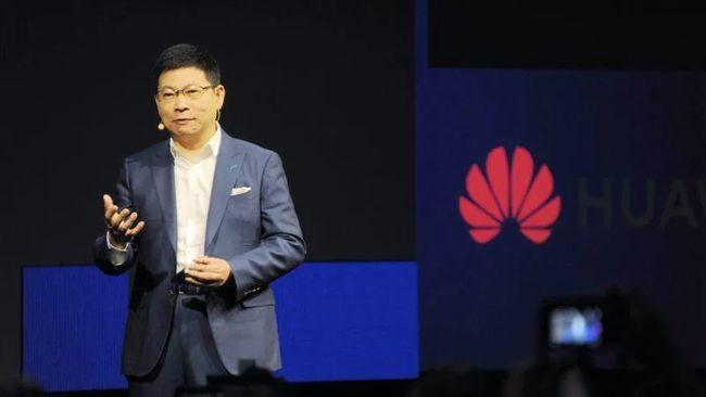 华为消费者业务ceo余承东去年10月就在产品发布会上坦言,美国禁令让