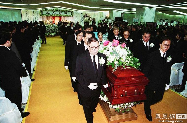 大佬们的葬礼[高清大图]
