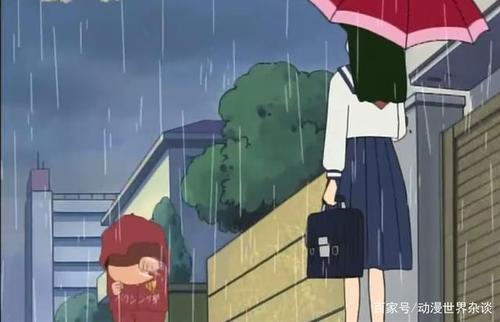 蜡笔小新做着与彭于晏一样的拳击训练,自律且认真的男人帅呆了