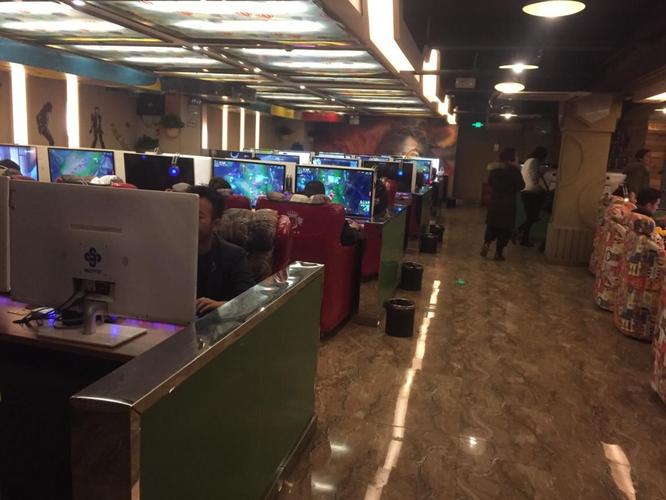 银川市新华街网吧网游情况调查