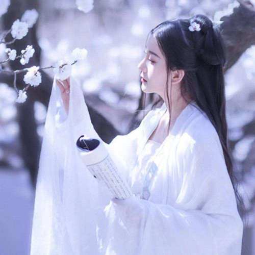 真人古风头像我在梦花也梦你