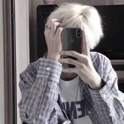 qq头像男生唯美伤感男头