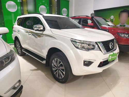日产 途达 2020款 2.5l 自动四驱旗舰版