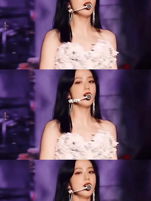 却不知她是拥有10个耳洞的清冷girl_jisoo_金智秀_耳洞_金智秀jisoo