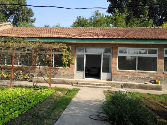 农家院盖的房屋真宽敞