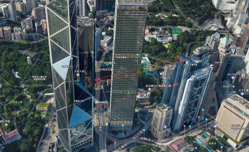 香港中环汇丰银行上为什么放两个炮