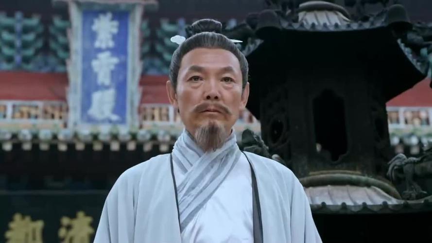 武当一剑武当长老争夺掌门之位哪料牟沧浪带来圣旨接管武当