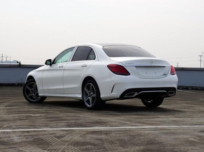 奔驰c260最高优惠12万 现车充足 可售全国