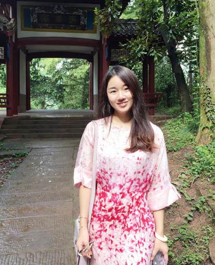 孟非女儿去美国留学行李丢失 网友支招:快找凤姐!