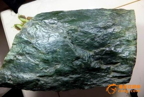 新疆和田且末碧玉山料