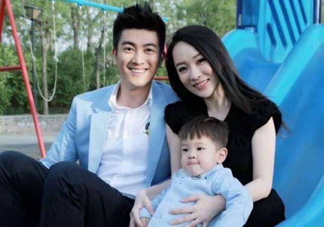 嗯哼来啦霍思燕杜江一家三口齐聚北京台春晚