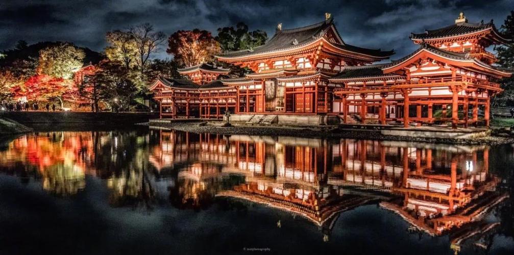 京都平等院凤凰堂夜景