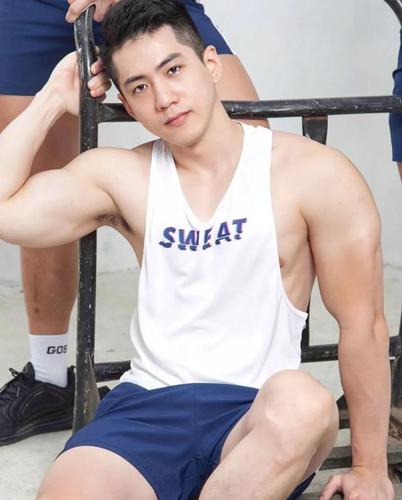 越南华人天菜男模,这颜值太高了吧