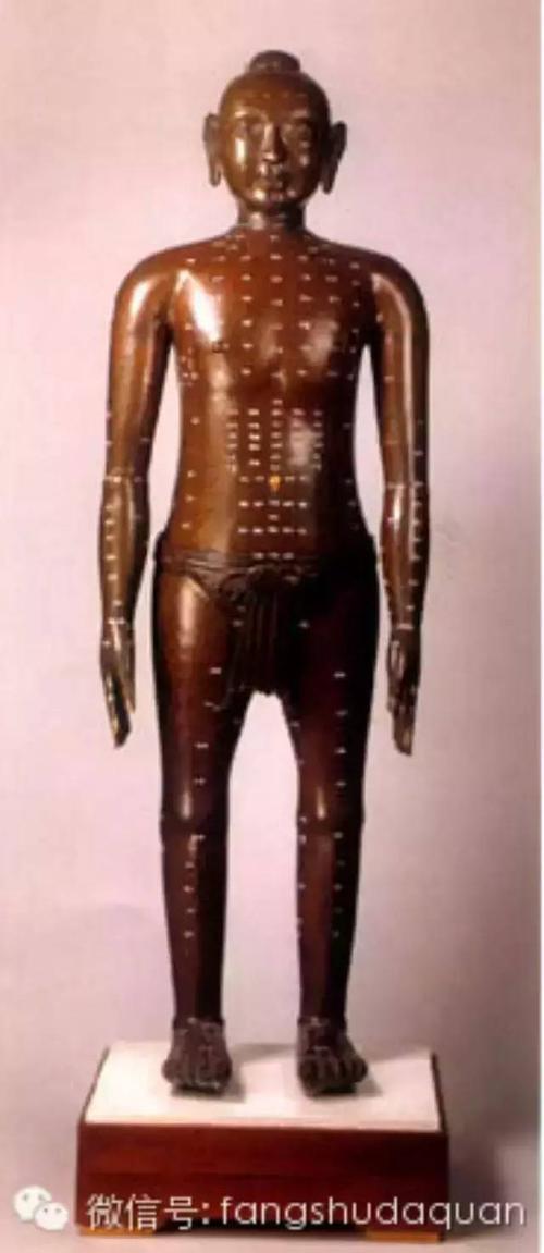 针灸铜人与《铜人腧穴针灸图经》