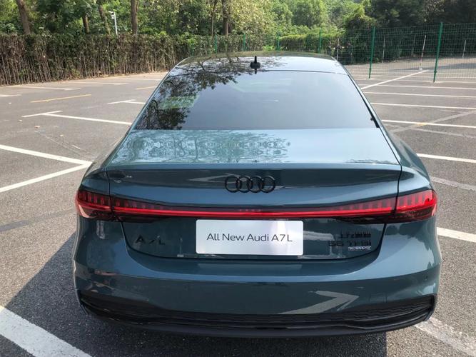 上汽奥迪a7l驾驶中的意外惊喜这可能是愿意花60多万买它的原因么