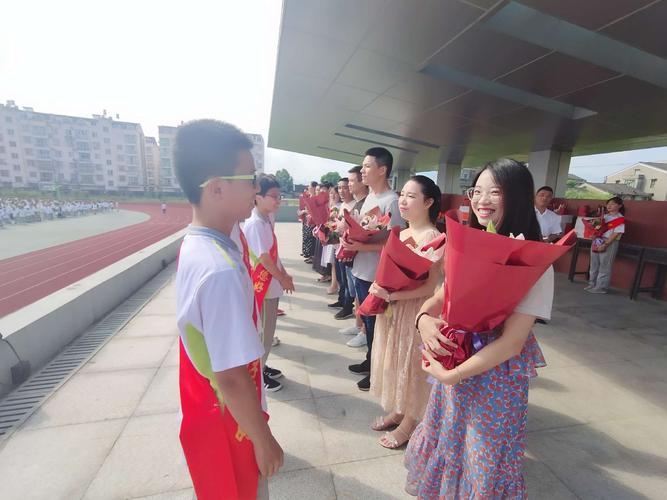 马屿镇一中举办系列教师节活动
