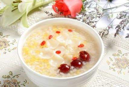 补血养颜吃什么好 补血养颜粥有哪些