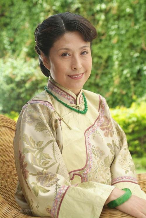  p>王娟,女,1955年生,著名影视演员,现中国戏剧家协会会员,中国舞蹈家