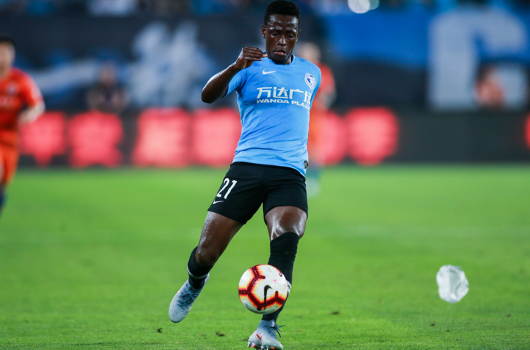 博阿滕制胜球鲁能3进球被吹 大连一方1-0双杀鲁能