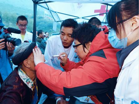 韩红爱心"百人援甘"蓄势待发