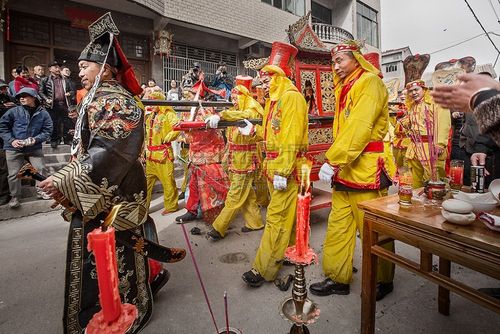 《接太公》组照之一