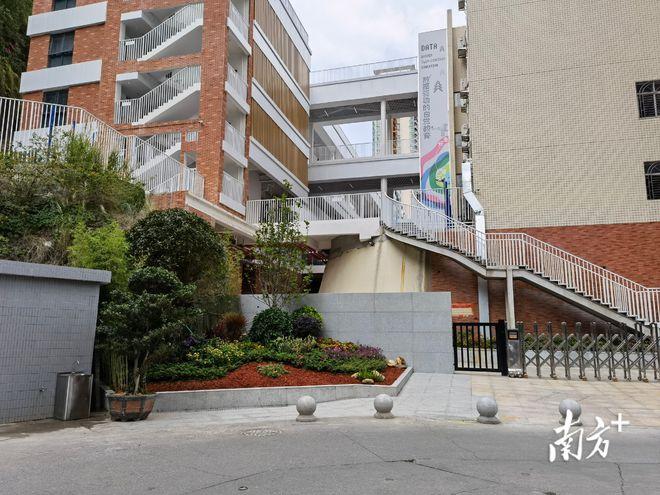 翠园社区公园正式开放罗湖城管为学生送上开学礼