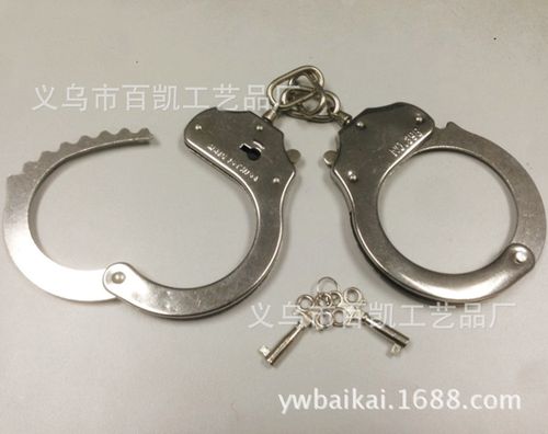 供应金属时尚简单手扣 欧美风情趣手链.仿钻手饰批发/定制/零售