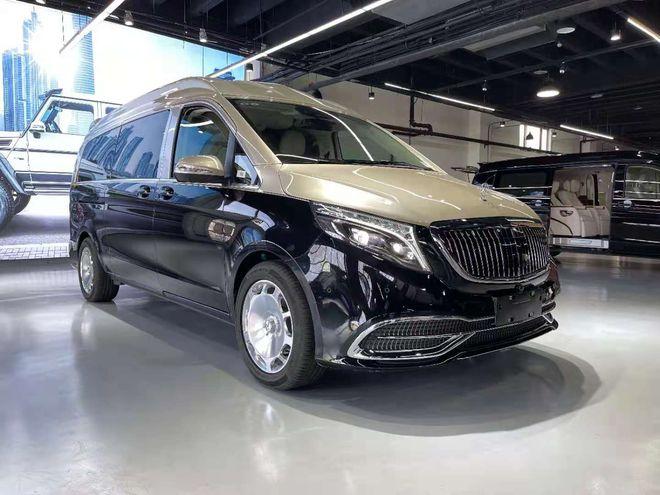 最不像奔驰商务车双色车身内饰更惊艳!