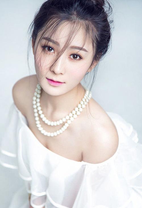 张维娜生活及写真照
