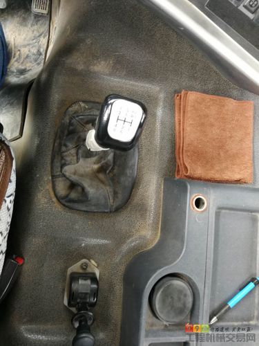 批量处理2013年11月出厂三一大12方c8系列搅拌车