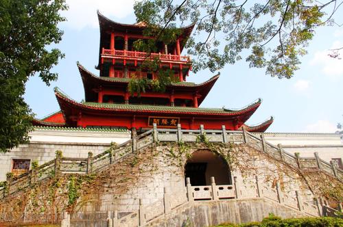 江西赣州旅游景点介绍,赣州必去五个旅游景点,赣州
