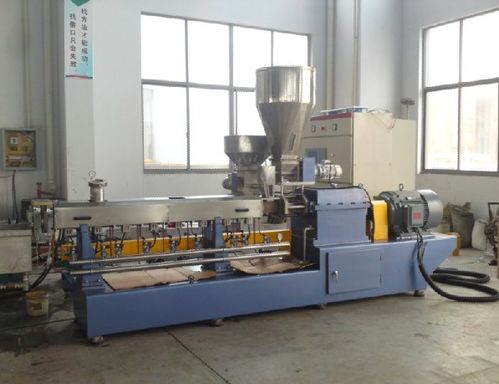 tsk同向平行双螺杆挤出机