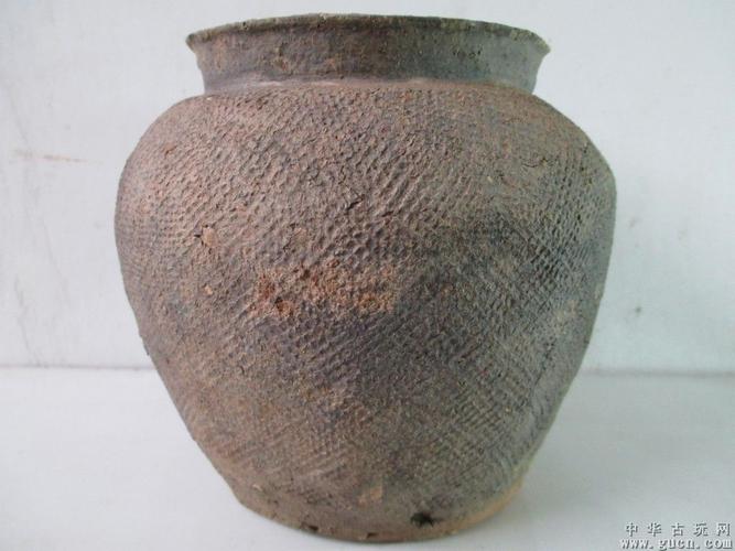 汉绳纹黑陶罐2