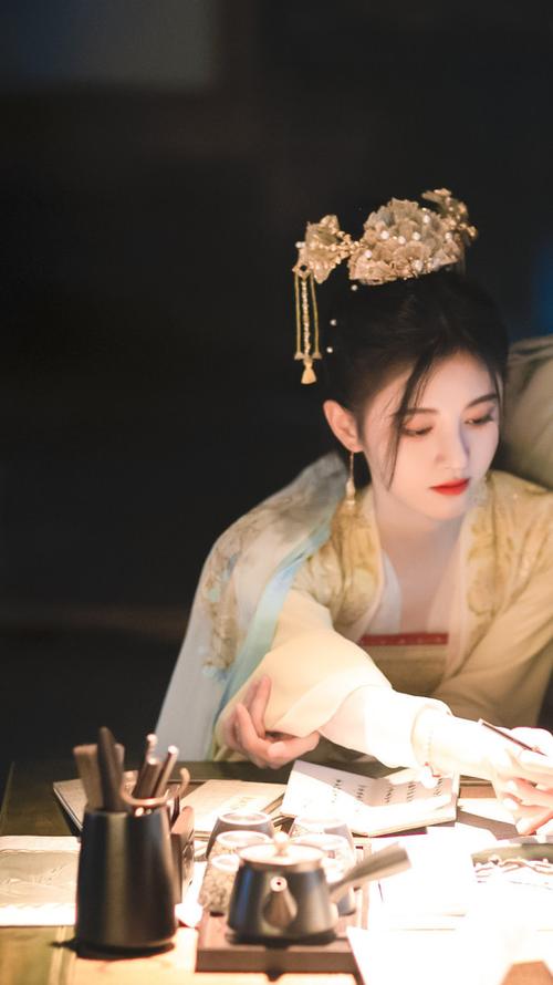 鞠婧祎嘉南传造型二