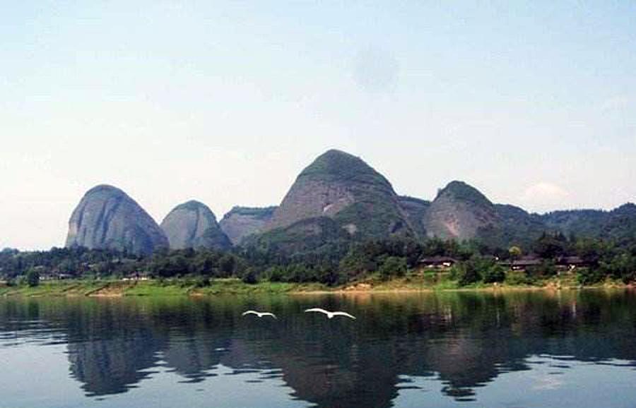 怀化市"最强"的县,是湖南面积第一大县,拥有凤凰山景区