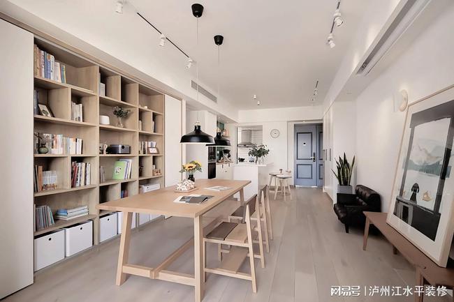 泸州装修客厅你会选择放书桌吗