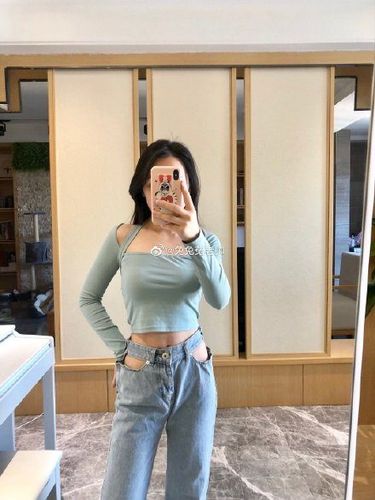 马甲线蜜桃臀a4腰,最完美腰臀比0.7?