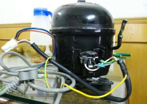冰箱的压缩机起什么作用