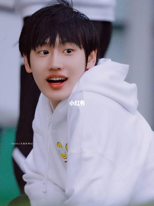 ak长在我审美上_ak刘彰_娱乐_明星娱乐资讯