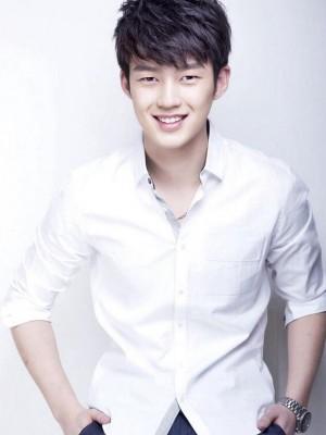 烈火军校谢良辰是谁演的烈火军校谢良辰扮演者董力个人资料