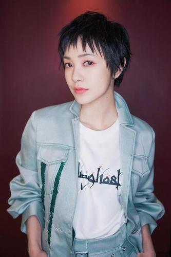 八一八郭采洁新换的超美发型&那些年她换过的短发